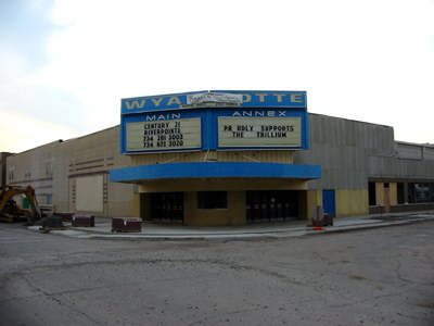 Wyandotte Theatre - Marquee